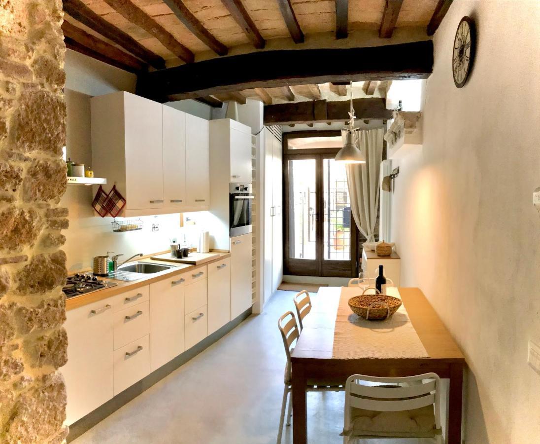 Authentic Cave House In The Heart Of The Village! Massa Marittima Zewnętrze zdjęcie